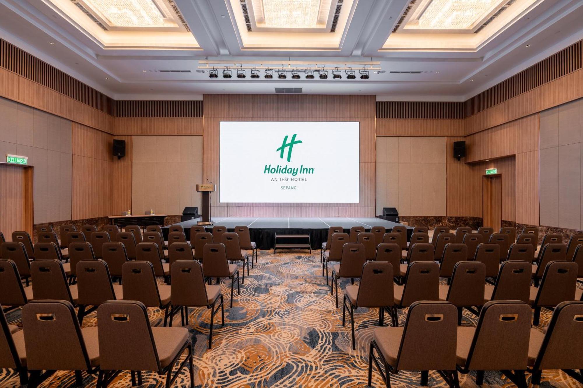 Holiday Inn Sepang - Airport Buitenkant foto